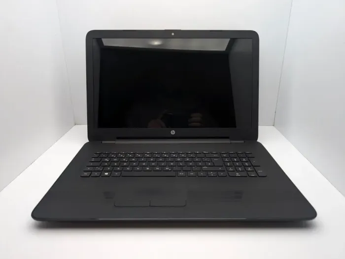 Ноутбук HP Pavilion 17-y040ng / 17.3" (1600x900) TN / AMD A8-7410 (4 ядра по 2.2 - 2.5 GHz) / 8 GB DDR3 / 120 GB SSD / AMD Radeon R5 Graphics / WebCam б/в - зображення 7