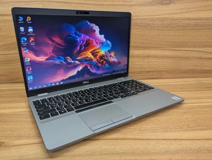 Мобільна робоча станція Dell Precision 3550 / 15,6" (1366x768) TN / Intel Core i7-10610U (4 (8) ядра по 1,8 - 4,9 ГГц) / 16 ГБ DDR4 / 512 ГБ SSD / nVidia Quadro P520, 2 ГБ GDDR5, 64-біт / WebCam / HDMI / Windows 10 б/в - зображення 4