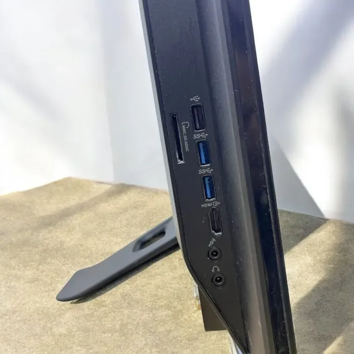 Моноблок Б-клас Asus ET2013IUKI / 20" (1600x900) TN / Intel Core i5-3550S (4 ядра по 3.0 - 3.7 GHz) / 8 GB DDR3 / 256 GB SSD / Intel HD Graphics 2000 / WebCam б/в - зображення 5