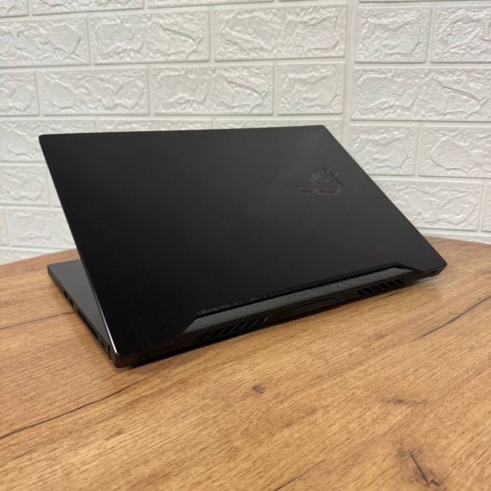 Ігровий ноутбук Asus ROG Zephyrus GA502DU / 15.6" (1920x1080) IPS / AMD Ryzen 7 3750H (4 (8) ядра по 2.3 - 4.0 GHz) / 16 GB DDR4 / 512 GB SSD NVMe / nVidia GeForce GTX 1660 Ti Max-Q, 6 GB GDDR6, 192-bit б/в - зображення 6