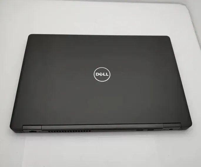 Ноутбук Dell Latitude 5580 / 15.6" TN / Core i3-7100U (2(4) ядра по 2.4GHz) / 8GB DDR4 / 128GB SSD / HD Graphics 620 / WebCam / Win 10 Home б/в - зображення 3