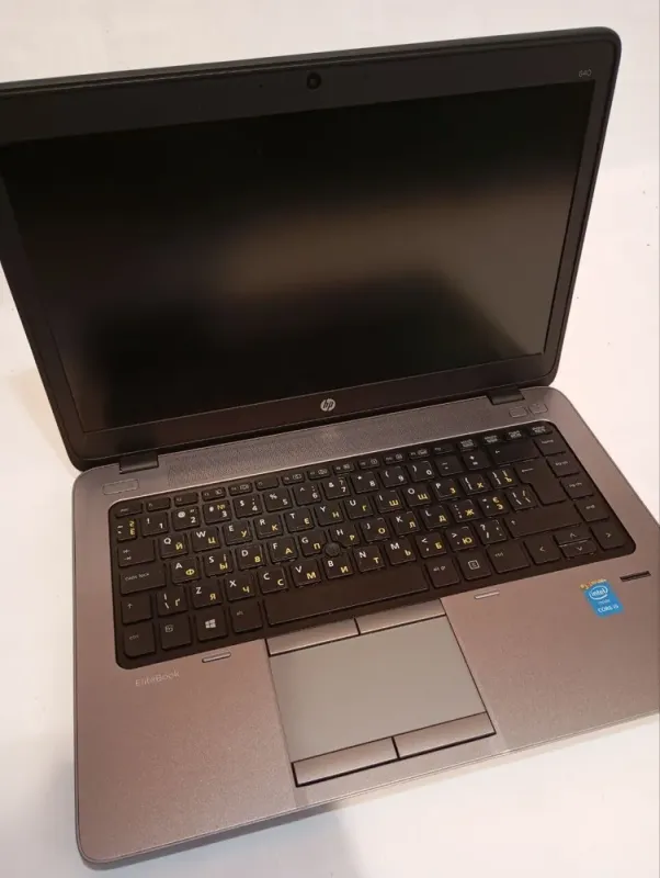 Ультрабук Б-клас HP EliteBook 840 G1 / 14" (1366x768) TN / Intel Core i5-4210U (2 (4) ядра по 1.7 - 2.7 GHz) / 8 GB DDR3 / 120 GB SSD / Intel HD Graphics 4400 / WebCam / Без АКБ б/в - зображення 3