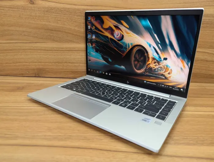 Ультрабук HP EliteBook 840 G7 / 14" (1920x1080) IPS / Intel Core i7-10610U (4 (8) ядра по 1.8 - 4.9 GHz) / 16 GB DDR4 / 1000 GB SSD / Intel UHD Graphics / WebCam / Fingeprint / Windows 10 б/в - зображення 5