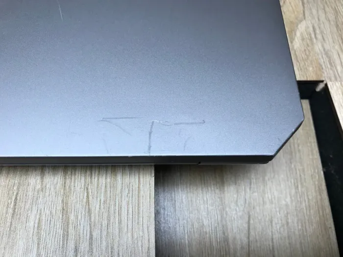 Мобільна робоча станція Б-клас HP ZBook 15 G5 / 15.6" (1920x1080) IPS Touch / Intel Core i7-8750H (6 (12) ядер по 2.2 - 4.1 GHz) / 16 GB DDR4 / 480 GB SSD / nVidia Quadro P1000, 4 GB GDDR5, 128-bit / WebCam б/в - зображення 8