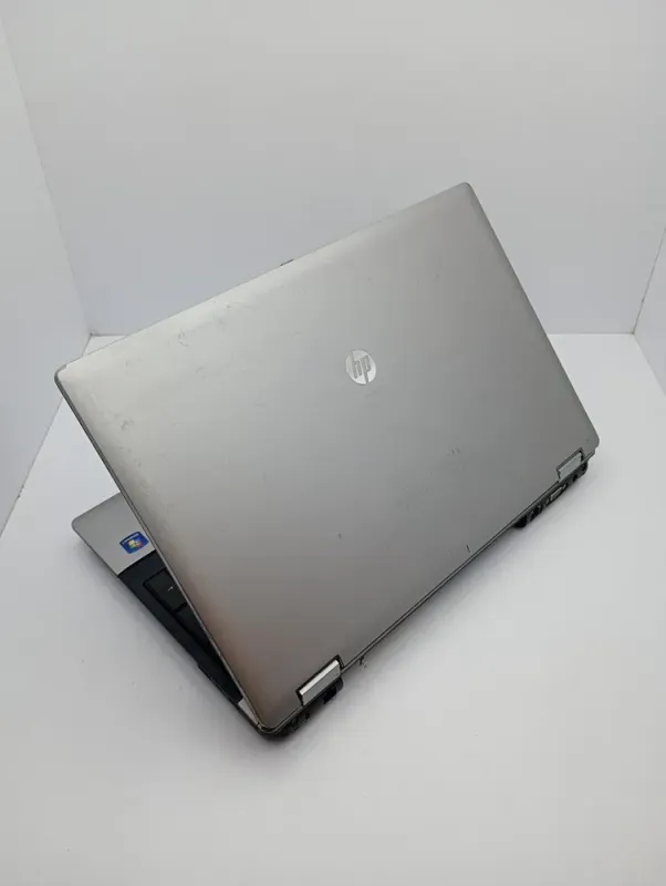 Ноутбук HP ProBook 6550b / 15.6" (1366x768) TN / Intel Core i3-370M (2 (4) ядра по 2.4 GHz) / 6 GB DDR3 / 320 GB HDD / Intel HD Graphics / WebCam / АКБ не держит б/в - зображення 8
