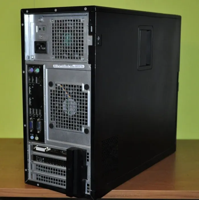 Комп'ютер Dell OptiPlex 9020 Tower / Intel Core i7-4770 (4 (8) ядра по 3.4 - 3.8 GHz) / 16 GB DDR3 / 1000 GB SSD / AMD Radeon RX 550, 4 GB GDDR5, 128-bit / DVD-ROM / DVI б/в - зображення 8
