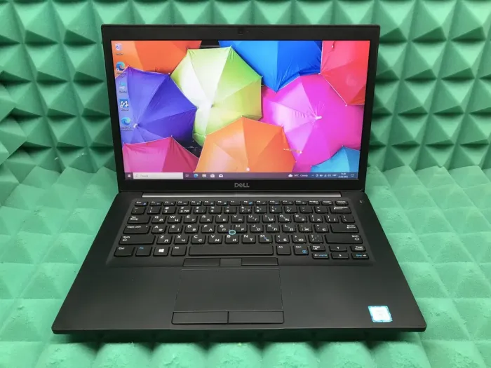 Ноутбук Б-клас Dell Latitude 7490 / 14" (1366x768) TN / Intel Core i7-7600U (2 (4) ядра по 2.8 - 3.9 GHz) / 8 GB DDR4 / 256 GB SSD M.2 / Intel HD Graphics 620 / WebCam / USB 3.1 / HDMI / Windows 10 б/в - зображення 2