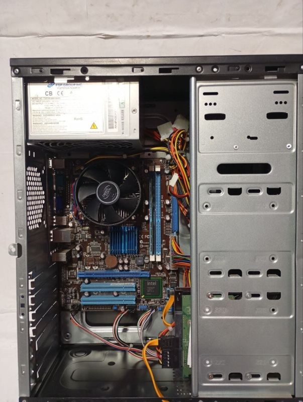 ПК GameMax ET-210-NP Tower / Intel Core 2 Quad Q8300 (4 ядра по 2.5 GHz) / 8 GB DDR3 / 320 GB HDD / Intel HD GMA X4500 / 350W б/в - изображение 5