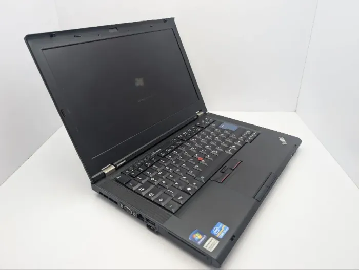 Ноутбук Lenovo ThinkPad T420 / 14" (1366x768) TN / Intel Core i5-2520M (2 (4) ядра по 2.5 - 3.2 GHz) / 6 GB DDR3 / 250 GB HDD / Intel HD Graphics 3000 / DVD-ROM б/в - зображення 6