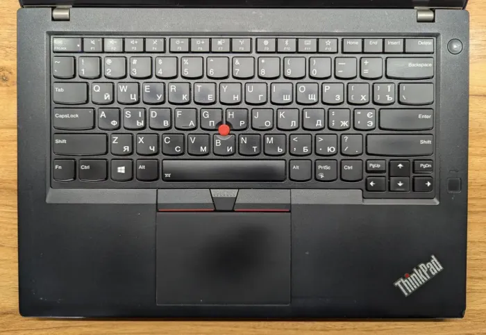Ультрабук Б-клас Lenovo ThinkPad T480 / 14" (1920x1080) IPS Touch / Intel Core i7-8650U (4 (8) ядра по 1.9 - 4.2 GHz) / 16 GB DDR4 / 512 GB SSD / Intel UHD Graphics 620 / WebCam / TouchID / Windows 10 б/в - зображення 4