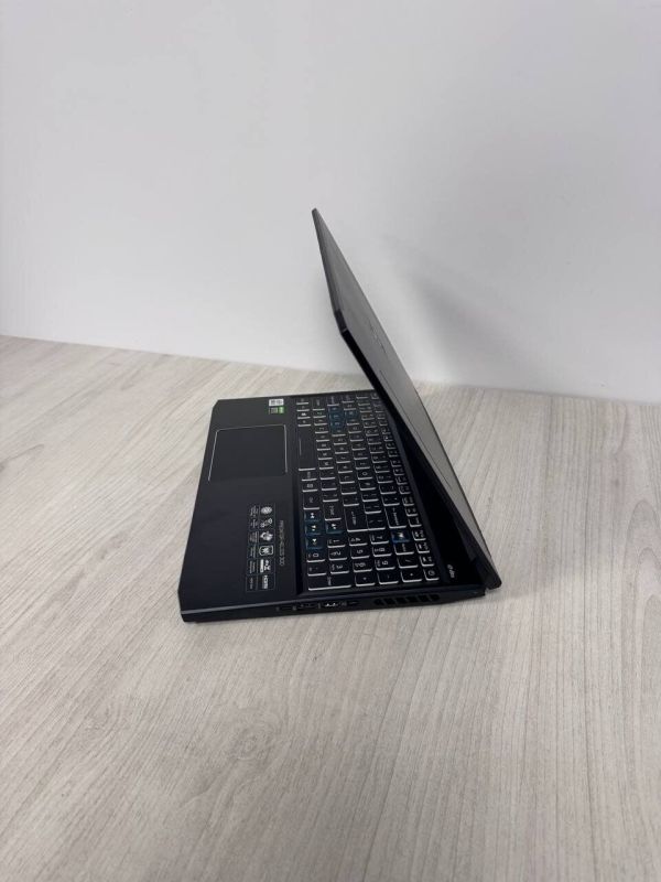Ігровий ноутбук Acer Predator Helios 300 PH315-53 / 15,6" (1920x1080) IPS / Intel Core i7-10750H (6 (12) ядер по 2,6 - 4,8 ГГц) / 16 ГБ DDR4 / 512 ГБ SSD NVMe / nVidia GeForce RTX 3070, 8 ГБ GDDR6, 256-біт / Веб-камера б/в - зображення 7