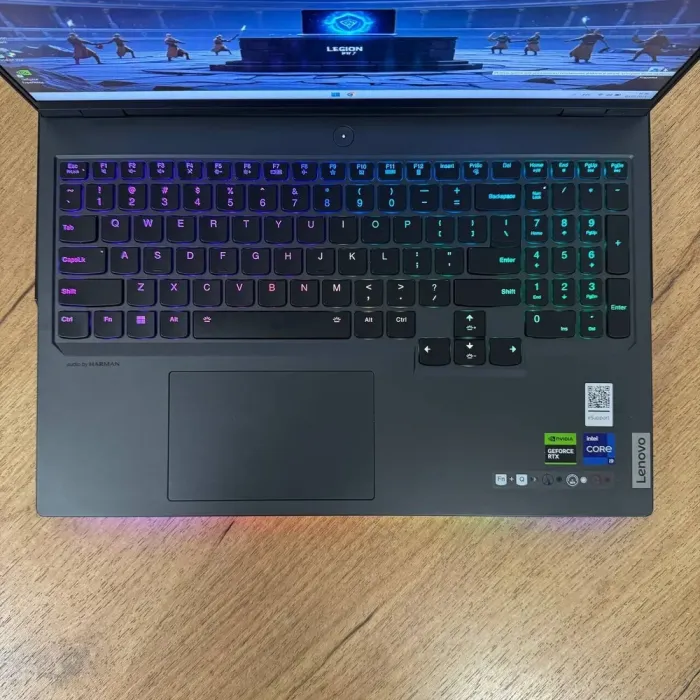Ігровий ноутбук Lenovo Legion Pro 7 16IRX8H / 16" (2560x1600) IPS / Intel Core i9-13900HX (24 (32) ядра по 3.9 - 5.4 GHz) / 32 GB DDR5 / 1000 GB SSD NVMe / nVidia GeForce RTX 4080, 12 GB GDDR6, 192-bit / WebCam б/в - зображення 7