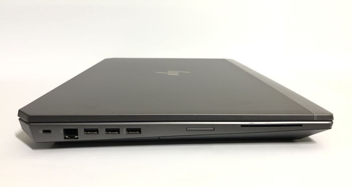 Мобільна робоча станція HP ZBook 17 G6 / 17,3" (1920x1080) IPS / Intel Core i7-9850H (6 (12) ядер по 2,6 - 4,6 ГГц) / 32 ГБ DDR4 / 512 ГБ SSD NVMe / nVidia Quadro RTX 3000, 6 ГБ GDDR6, 192-біт / WebCam / Win 11 Pro б/в - изображение 4