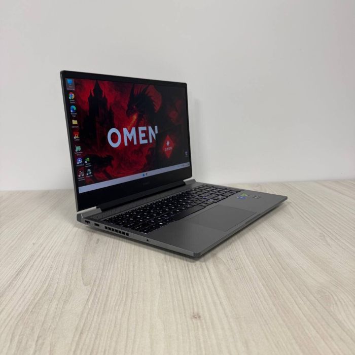 Ігровий ноутбук HP Omen 16-ae0001nr / 16.1" (1920x1080) IPS / Intel Core i7-14700HX (20 (28) ядер по 1.5 - 5.5 GHz) / 16 GB DDR5 / 512 GB SSD NVMe / nVidia GeForce RTX 4070, 8 GB GDDR6, 128-bit / WebCam б/в - зображення 4
