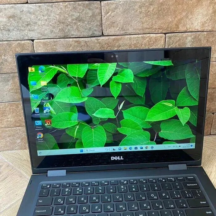 Ноутбук-трансформер Dell Latitude 3390 2-in-1 / 13.3" IPS Touch / Core i5-8350U (4(8) ядра по 1.7-3.6GHz) / 8GB DDR4 / 256GB SSD / UHD Graphics 620 / WebCam / USB 3.1 / HDMI б/в - зображення 3