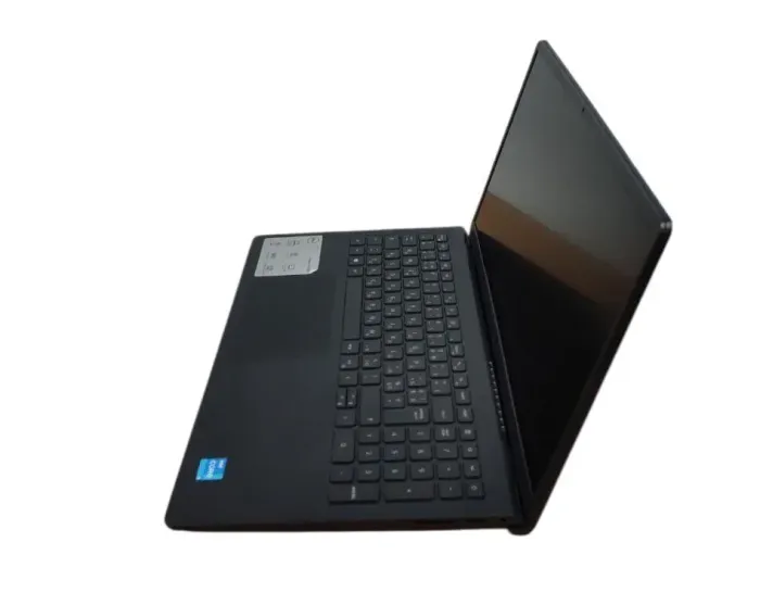 Ультрабук Dell Inspiron 15 3511 / 15.6" (1920x1080) TN / Intel Core i3-1115G4 (2 (4) ядра по 4.1 GHz) / 8 GB DDR4 / 256 GB SSD M.2 / Intel UHD Graphics / WebCam / Windows 11 Pro б/в - зображення 4