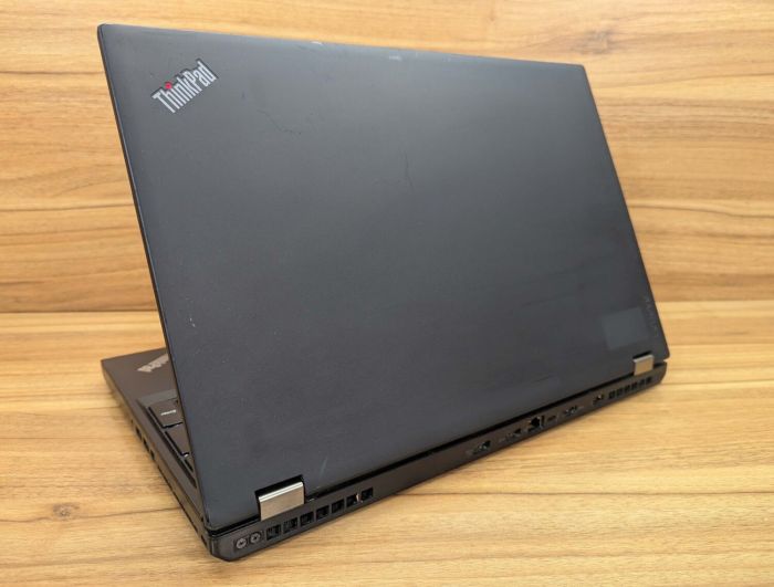 Мобільна робоча станція Lenovo ThinkPad P50 / 15,6" (1920x1080) IPS / Intel Core i7-6820HQ (4 (8) ядра по 2,7 - 3,6 ГГц) / 16 ГБ DDR4 / 512 ГБ SSD / nVidia Quadro M1000M, 4 ГБ GDDR5, 128-біт / TouchID / WebCam / Windows 10 б/в - зображення 7