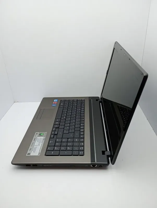 Ноутбук Acer Aspire 7750G / 17.3" (1600x900) TN / Intel Core i5-2410M (2 (4) ядра по 2.3 - 2.9 GHz) / 8 GB DDR3 / 1000 GB HDD / Intel HD Graphics 3000 / WebCam б/в - зображення 4