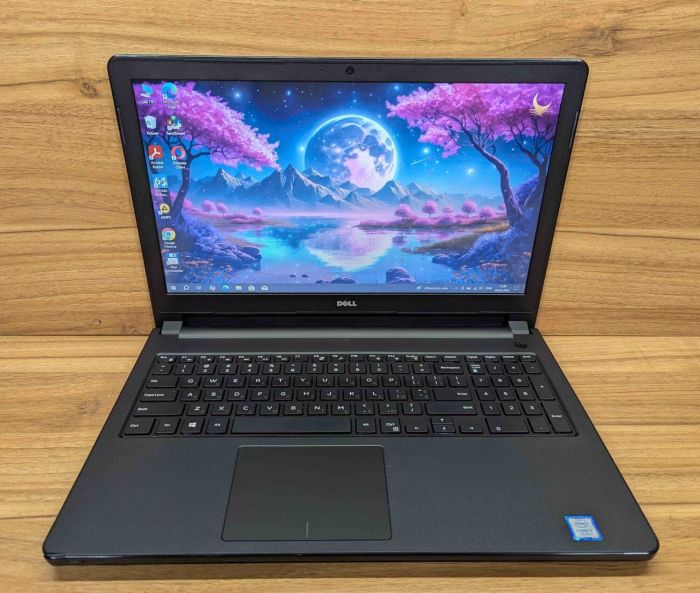 Ноутбук Б-клас Dell Inspiron 5566 / 15.6" (1366x768) TN / Intel Core i7-7500U (2 (4) ядра по 2.7 - 3.5 GHz) / 16 GB DDR4 / 512 GB SSD / Intel HD Graphics 620 / WebCam / Windows 10 б/в - зображення 2