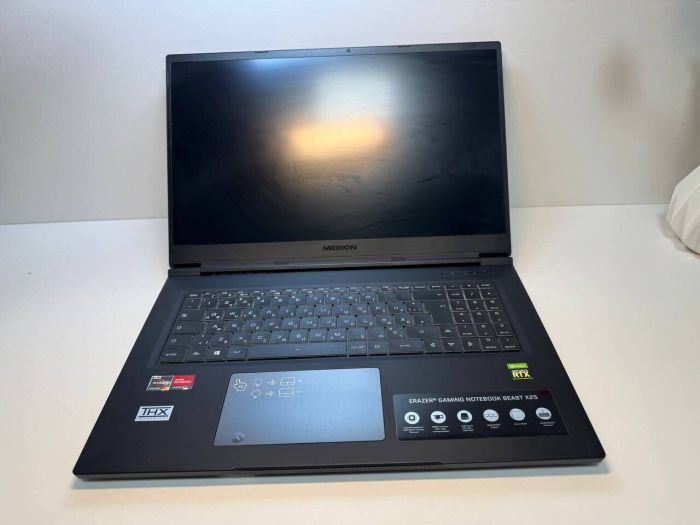Ігровий ноутбук Б-класу Medion Erazer Beast X25-MD 63835 / 17,3" (1920x1080) IPS / AMD Ryzen 9 5900HX (8 (16) ядер по 3,3 - 4,6 ГГц) / 32 ГБ DDR4 / 2000 ГБ SSD NVMe / nVidia GeForce RTX 3080, 16 ГБ GDDR6, 256-біт / WebCam б/в - зображення 2