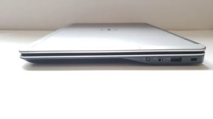 Ноутбук Dell Latitude E7440 / 14" (1366x768) TN / Intel Core i5-4310U (2 (4) ядра по 2.0 - 3.0 GHz) / 8 GB DDR3 / 128 GB SSD + 500 GB HDD / Intel HD Graphics 4400 / WebCam б/в - зображення 5