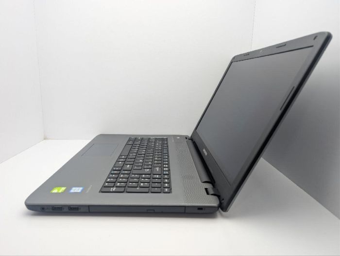 Ноутбук Medion Akoya P7641 / 17.3" (1600x900) TN / Intel Core i5-6200U (2 (4) ядра по 2.3 - 2.8 GHz) / 16 GB DDR3 / 256 GB SSD / nVidia GeForce 930M, 2 GB GDDR3, 64-bit / WebCam / DVD-ROM б/в - зображення 5