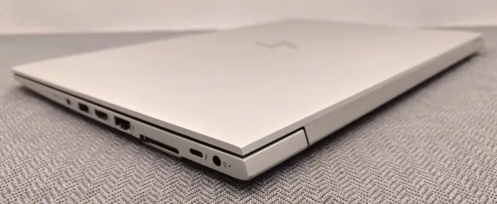 Ультрабук HP EliteBook 850 G6 / 15.6" (1920x1080) IPS / Intel Core i5-8365U (4 (8) ядра по 1.6 - 4.1 GHz) / 8 GB DDR4 / 256 GB SSD M.2 / Intel UHD Graphics 620 / WebCam б/в - зображення 5