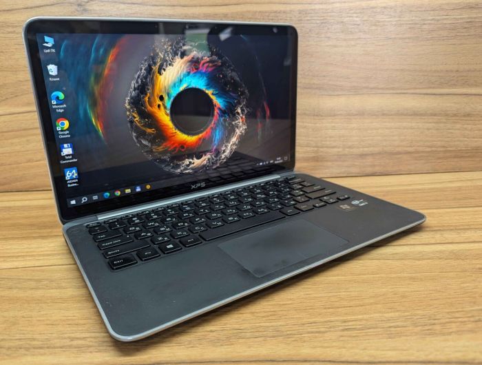 Ноутбук Dell XPS 13-L322X / 13.3" (1920x1080) IPS / Intel Core i7-3537U (2 (4) ядра по 2.0 - 3.1 GHz) / 8 GB DDR3 / 256 GB SSD / Intel HD Graphics 4000 / WebCam / Windows 10 б/в - зображення 4