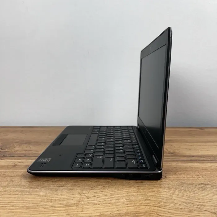 Нетбук Dell Latitude E7240 / 12.5" (1366x768) TN / Intel Core i5-4300U (2 (4) ядра по 1.9 - 2.9 GHz) / 8 GB DDR3 / 256 GB SSD / Intel HD Graphics 4400 / WebCam / Mini DisplayPort б/в - зображення 6