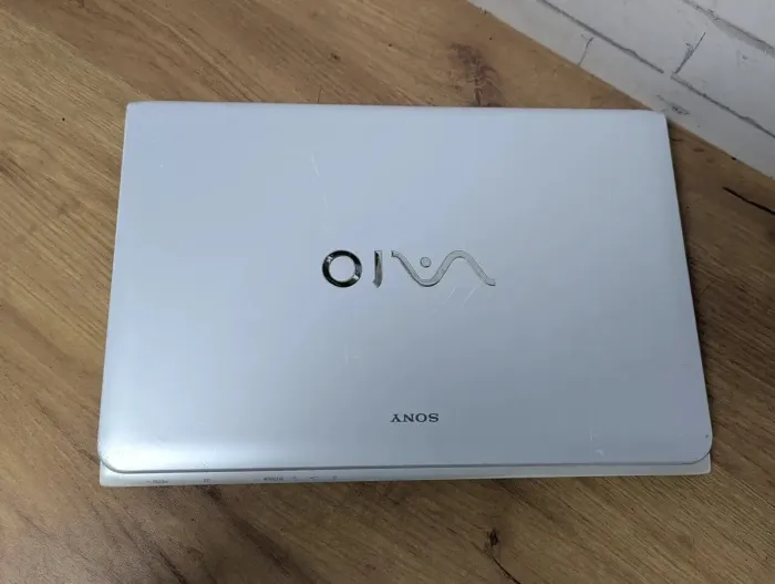 Ноутбук Б-клас Sony SVE151J11M / 15.6" (1366x768) TN / Intel Core i3-3110M (2 (4) ядра по 2.4 GHz) / 8 GB DDR3 / 128 GB SSD / Intel HD Graphics 4000 / WebCam / DVD-ROM б/в - зображення 9