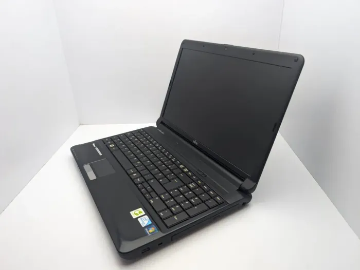 Ноутбук Fujitsu Lifebook A530 / 15" (1366x768) TN / Intel Core i3-370M (2 (4) ядра по 2.4 GHz) / 6 GB DDR3 / 500 GB HDD / Intel HD Graphics / WebCam б/в - зображення 4
