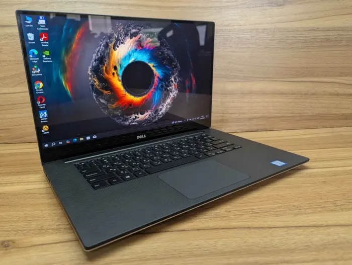 Ігровий ноутбук Б-клас Dell XPS 15 9550 / 15.6" (3840x2160) IPS Touch / Intel Core i7-6700HQ (4 (8) ядра по 2.6 - 3.5 GHz) / 16 GB DDR4 / 512 GB SSD / nVidia GeForce GTX 960M, 2 GB GDDR5, 128-bit / HDMI / Windows 10 б/в - зображення 5
