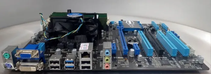 Комплект: Материнська плата Asus P8B75-V / LGA1155 / Intel Core i5-3570 (4 ядра по 3.4 - 3.8 GHz) / 16 GB DDR3 / Intel HD Graphics 2500 + Кулер б/в - зображення 3