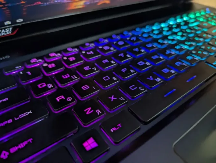 Ігровий ноутбук Б-клас MSI MS-17K2 / 17.3" (1920x1080) IPS / Intel Core i7-10750H (6 (12) ядер по 2.6 - 5.0 GHz) / 32 GB DDR4 / 1000 GB SSD / nVidia GeForce RTX 3070, 8 GB GDDR6, 256-bit / WebCam / Windows 10 б/в - зображення 7