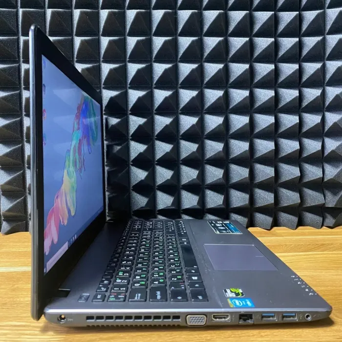 Ноутбук Б-клас Asus F550J / 15.6" (1920x1080) TN / Intel Core i7-4710HQ (4 (8) ядра по 2.5 - 3.5 GHz) / 12 GB DDR3 / 128 GB SSD / nVidia GeForce GTX 850M, 2 GB GDDR3, 128-bit / WebCam / DVD-ROM б/в - зображення 5