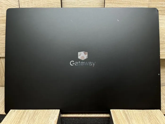 Ультрабук Gateway GWTC71427-BK / 14.1" (1920x1080) IPS Touch / Intel Core i7-1255U (10 (12) ядер по 2.8 - 4.7 GHz) / 8 GB DDR4 / 512 GB SSD M.2 / Intel UHD Graphics / WebCam б/в - зображення 8