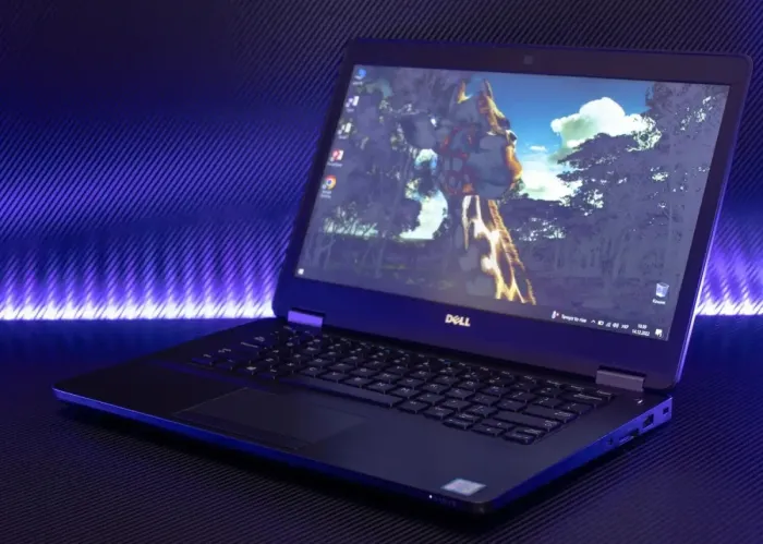 Ультрабук Б-клас Dell Latitude E5470 / 14" TN / Core i5-6300U (2(4) ядра по 2.4-3GHz) / 8GB DDR4 / 128GB SSD / HD Graphics 520 / WebCam / HDMI б/в - зображення 4