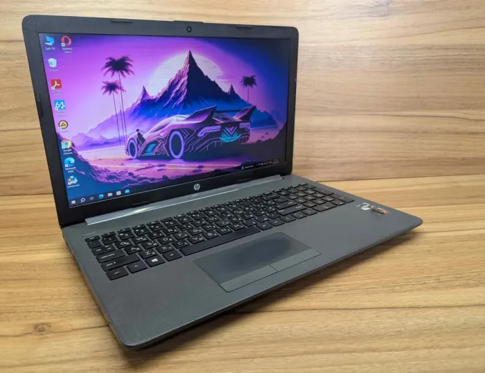 Ноутбук Б-клас HP 255 G7 / 15.6" (1920x1080) IPS / AMD Ryzen 3 3200U (2 (4) ядра по 2.6 - 3.5 GHz) / 8 GB DDR4 / 256 GB SSD / AMD Radeon Vega 3 Graphics / WebCam / Windows 10 б/в - зображення 5