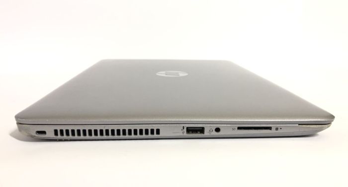 Ноутбук Б-клас HP ProBook 440 G4 / 14" (1366x768) TN / Intel Core i3-7100U (2 (4) ядра по 2.4 GHz) / 8 GB DDR4 / 128 GB SSD / Intel HD Graphics 620 / WebCam / Win 10 Pro б/в - зображення 4