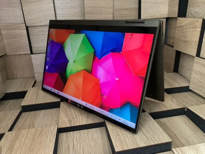 Ноутбук-трансформер Б-клас Lenovo Yoga 7 14ITL5 / 14" (1920x1080) IPS Touch / Intel Core i5-1135G7 (4 (8) ядра по 2.4 - 4.2 GHz) / 12 GB DDR4 / 256 GB SSD M.2 / Intel Iris Xe Graphics / WebCam / Fingerprint б/в - зображення 3