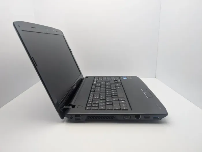 Ноутбук Medion Akoya P6630 / 15.6" (1366x768) TN / Intel Core i3-390M (2 (4) ядра по 2.66 GHz) / 6 GB DDR3 / 640 GB HDD / nVidia GeForce GT 540M, 1 GB GDDR3, 128-bit / WebCam б/в - зображення 5