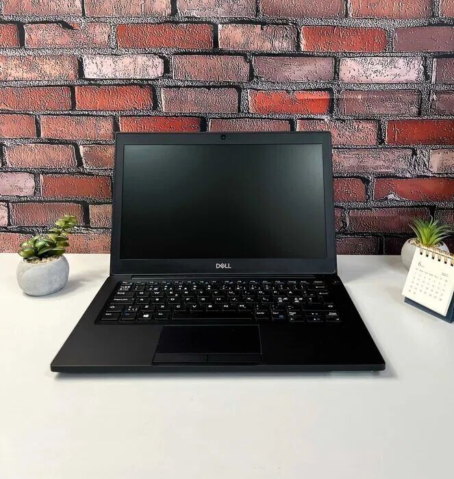Нетбук Dell Latitude 7290 / 12.5" (1366x768) TN / Intel Core i5-7300U (2 (4) ядра по 2.6 - 3.5 GHz) / 8 GB DDR4 / 256 GB SSD / Intel UHD Graphics 620 / WebCam / Win 10 Pro б/в - зображення 2