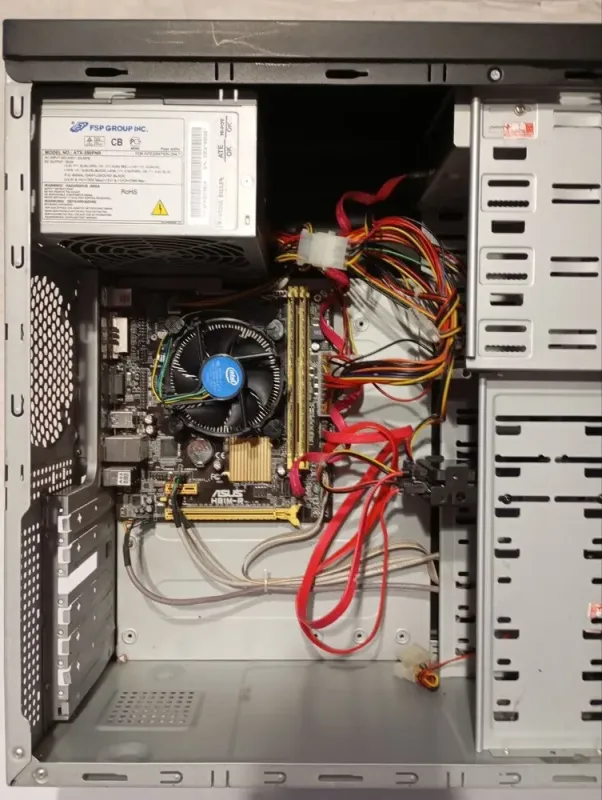 ПК Б-клас Asus Golden Field 8185B Tower / Intel Core i5-4570 (4 ядра по 3.2 - 3.6 GHz) / 8 GB DDR3 / 120 GB SSD + 500 GB HDD / Intel HD Graphics 4600 / DVD-RW / 350W б/в - зображення 5