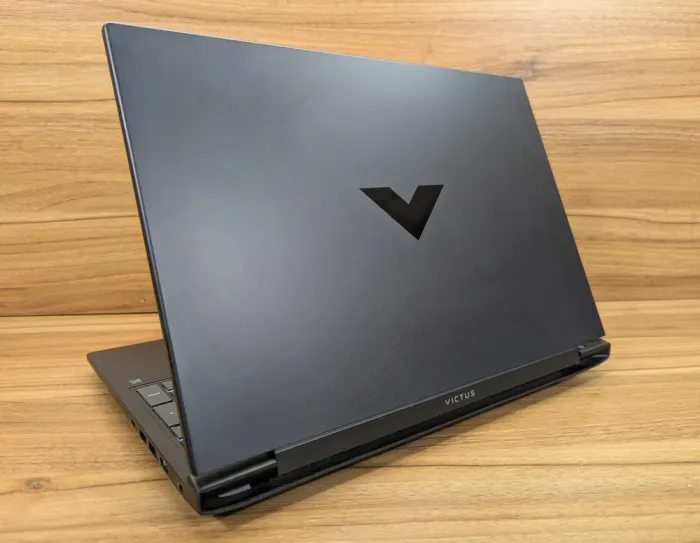 Ігровий ноутбук HP Victus 16-r0073cl / 16" (1920x1080) IPS / Intel Core i7-13700HX (16 (24) ядер по 1,5 - 5,0 ГГц) / 32 ГБ DDR5 / 1000 ГБ SSD / nVidia GeForce RTX 4060, 8 ГБ GDDR6, 128-біт / WebCam / Windows 11 б/в - зображення 7