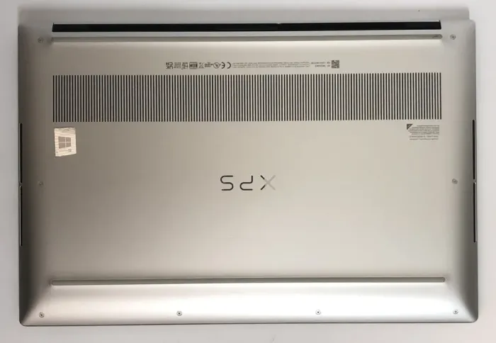 Ігровий ноутбук Dell XPS 15 9510 / 15.6" (3840x2400) IPS Touch / Intel Core i7-11800H (8 (16) ядер по 4.6 GHz) / 32 GB DDR4 / 1000 GB SSD / nVidia GeForce RTX 3050 Ti, 4 GB GDDR6, 128-bit / WebCam / Win 11 Pro б/в - зображення 8