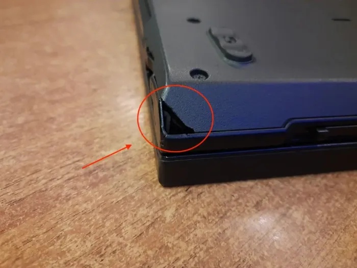 Ноутбук Б-клас Lenovo ThinkPad T530 / 15.6" (1600x900) TN / Intel Core i5-3320M (2 (4) ядра по 2.6 - 3.3 GHz) / 4 GB DDR3 / 120 GB SSD / Intel HD Graphics 4000 / WebCam б/в - зображення 4