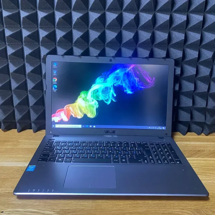 Ігровий ноутбук Б-клас Asus F550J / 15.6" (1920x1080) TN / Intel Core i7-4710HQ (4 (8) ядра по 2.5 - 3.5 GHz) / 12 GB DDR3 / 128 GB SSD / nVidia GeForce GTX 850M, 2 GB GDDR3, 128-bit / WebCam / DVD-ROM б/в - зображення 2