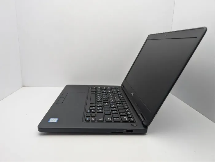 Ноутбук Dell Latitude E5450 / 14" (1366x768) TN / Intel Core i5-5300U (2 (4) ядра по 2.3 - 2.9 GHz) / 8 GB DDR3 / 120 GB SSD / Intel HD Graphics 5500 / WebCam б/в - зображення 5