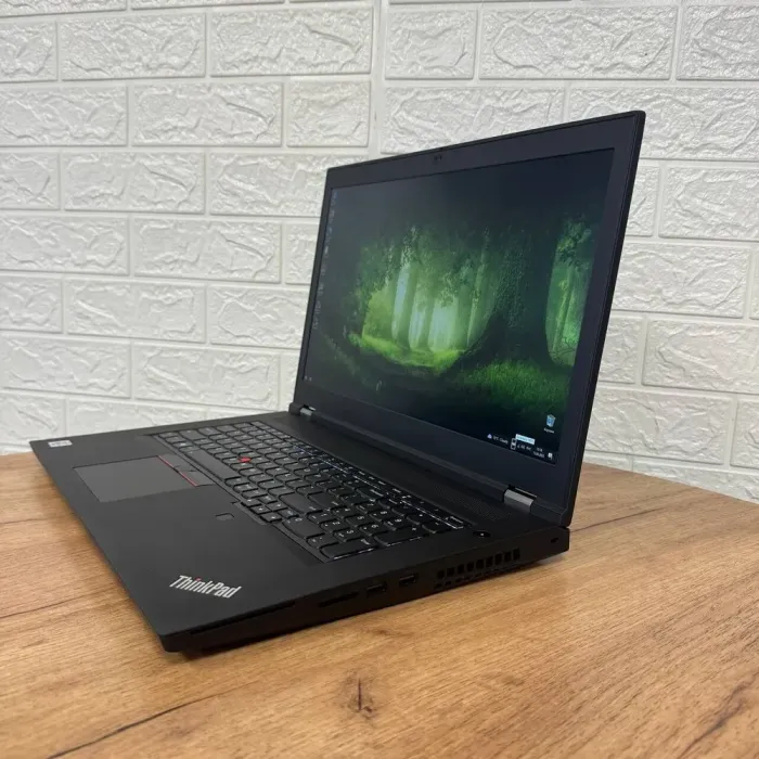 Мобільна робоча станція Б-клас Lenovo ThinkPad P17 Gen 1 / 17.3" (1920x1080) IPS / Intel Core i7-10850H (6 (12) ядер по 2.7 - 5.1 GHz) / 16 GB DDR4 / 500 GB SSD / nVidia Quadro T1000, 4 GB DDR5, 128-bit / WebCam б/в - зображення 5