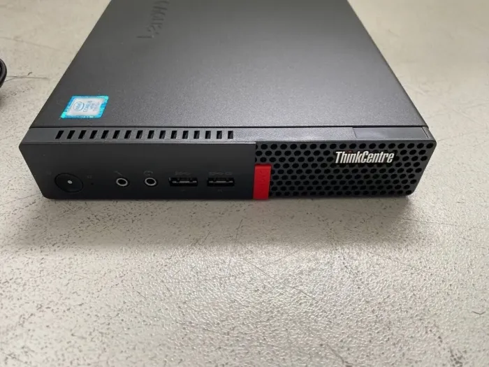 Неттоп Lenovo ThinkCentre M910q Tiny USFF / Intel Core i5-7500T (4 ядра по 2.7 - 3.3 GHz) / 8 GB DDR4 / 128 GB SSD / Intel HD Graphics 630 б/в - зображення 2